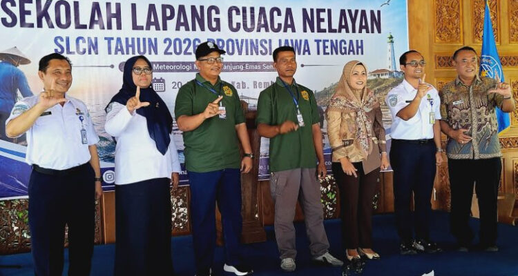 Nelayan Rembang Terima Edukasi Cuaca Maritim di Sekolah Lapang /rembangkab Nelayan Rembang Terima Edukasi Cuaca Maritim di Sekolah Lapang /rembangkab