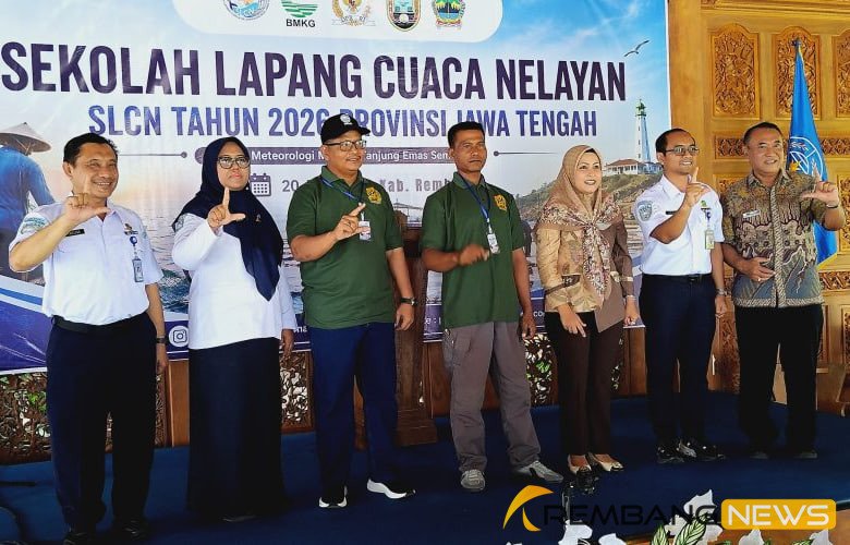Nelayan Rembang Terima Edukasi Cuaca Maritim di Sekolah Lapang /rembangkab Nelayan Rembang Terima Edukasi Cuaca Maritim di Sekolah Lapang /rembangkab