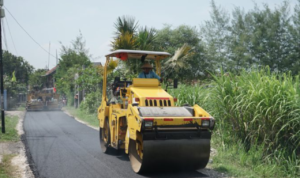 Jalan Rusak Berat di Rembang Masih 16,3 Persen Jalan Rusak Berat di Rembang Masih 16,3 Persen