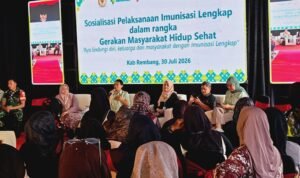 Kemenkes dan Dinkes Rembang Ajak Masyarakat Sukseskan Program Imunisasi/rembangkab