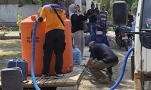 Musim Kemarau, 13 Desa di Rembang Terima Dropping Air Bersih/rembangkab Musim Kemarau, 13 Desa di Rembang Terima Dropping Air Bersih/rembangkab