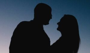 Ilustrasi selingkuh/unsplash Ilustrasi selingkuh/unsplash