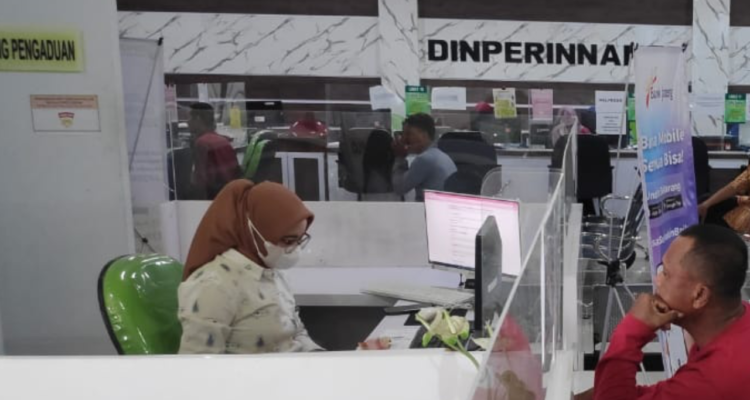 Aplikasi Izin GAMPIL Beri Kemudahan Layanan Perizinan di Rembang